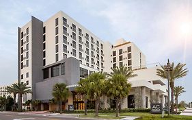 Ac Hotel By Marriott Clearwater Beach